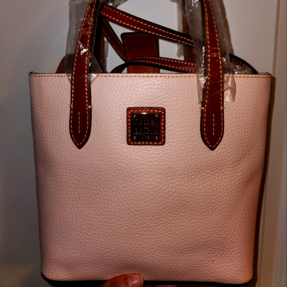 Dooney and bourke pebbled leather pink small tote